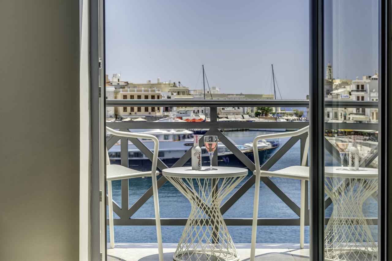 Naves Suites Ermoupoli Exterior foto